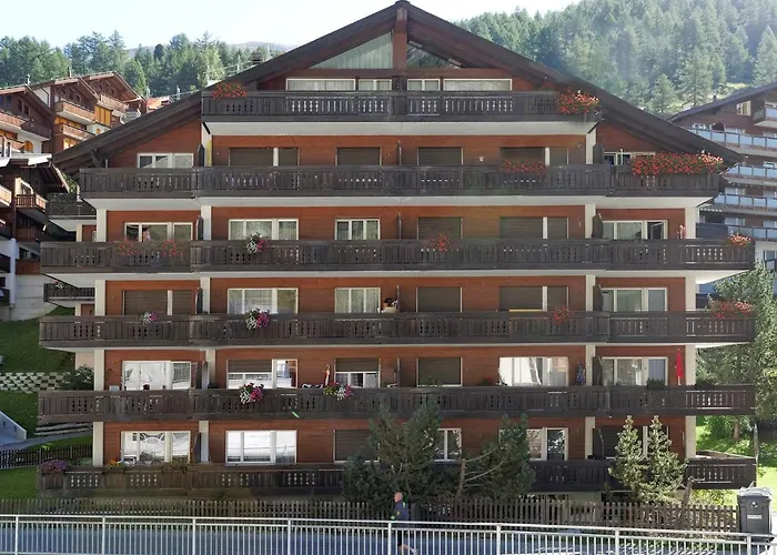 采尔马特辟拉塔公寓